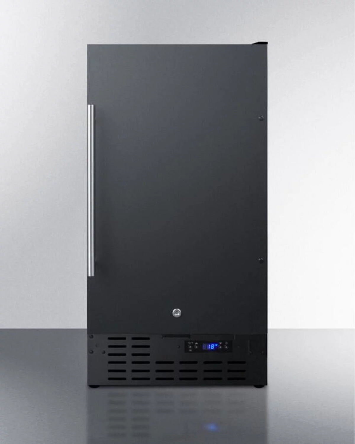 18" Frost-Free All-Freezer In Black Q16736