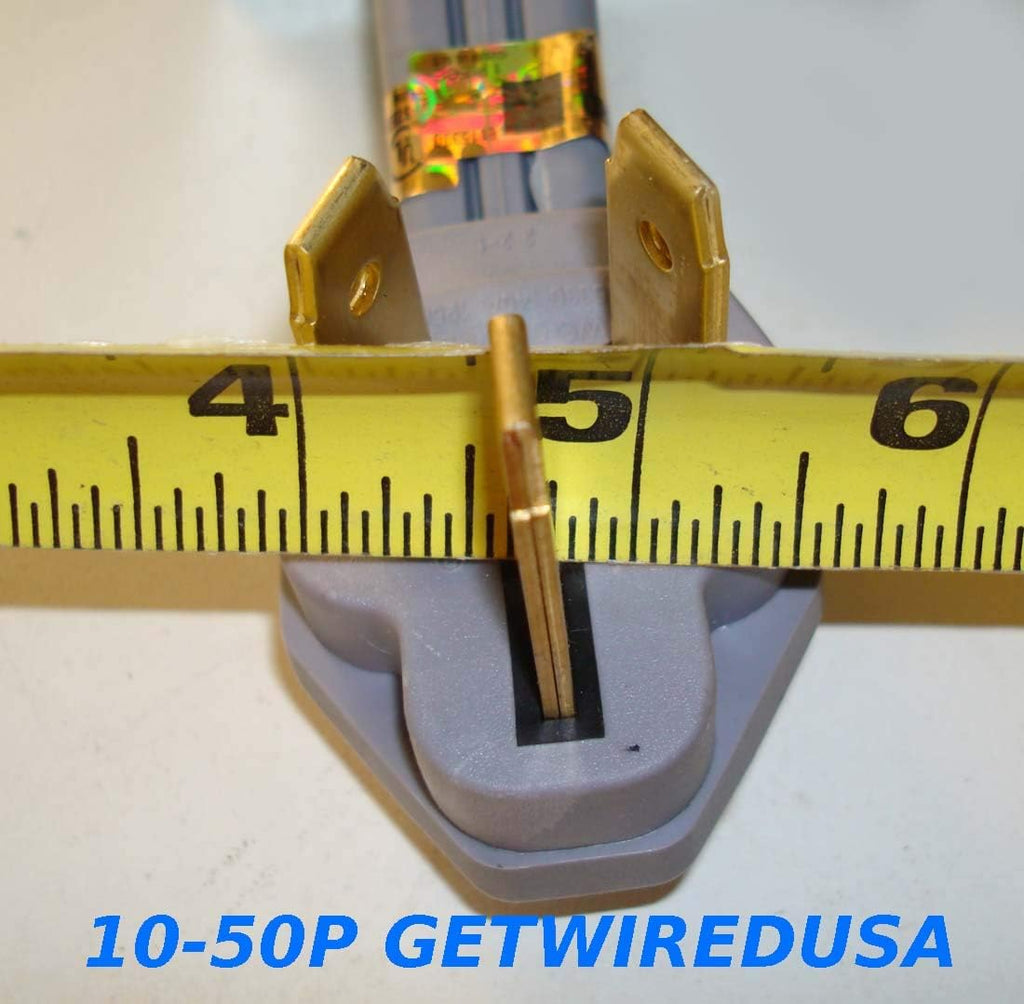 3-Pin Male Plug to 15 20A Receptacle Socket Adapter O4147
