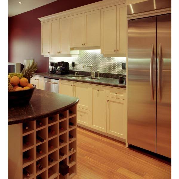 LED Under Cabinet Puck Light Kit 6-Pack C53951