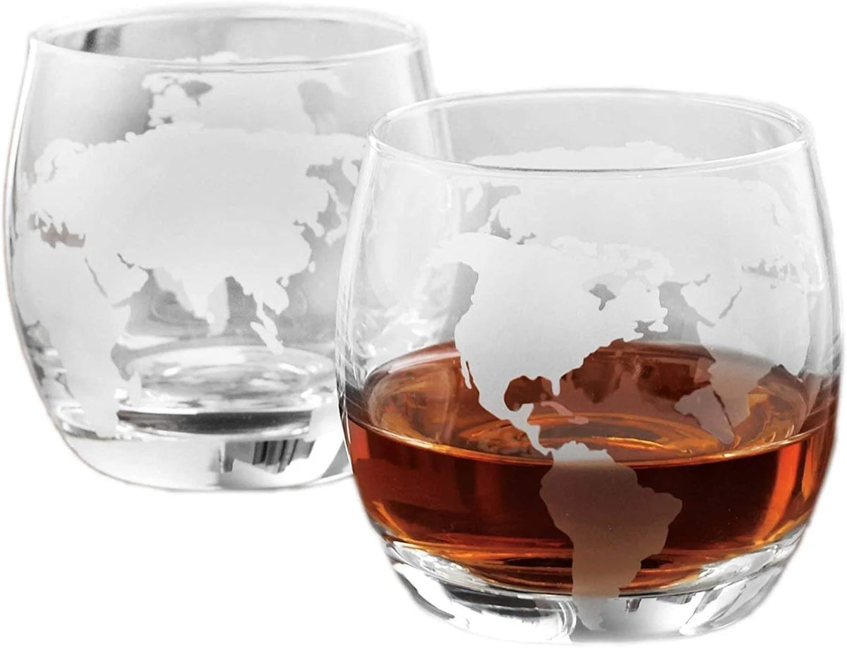 50 Oz Handmade Etched Globe Decanter Set with Wooden Stand and 2 Glasses A58372