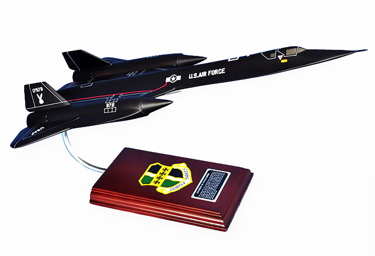 1/63 Scale SR-71A Blackbird Model H149