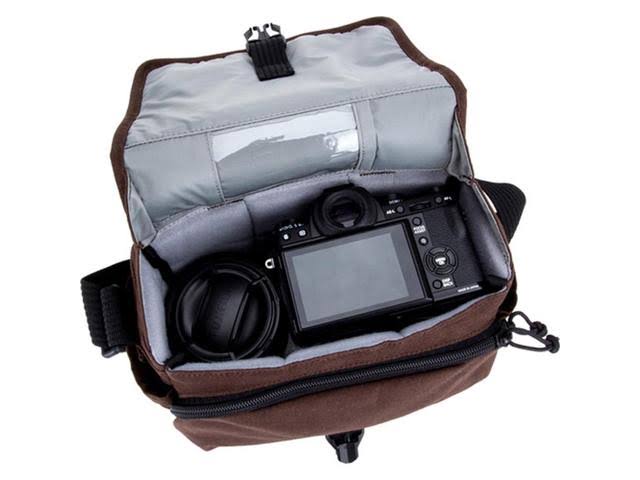 Waxed Canvas Chocolate Brown Camera Bag E965