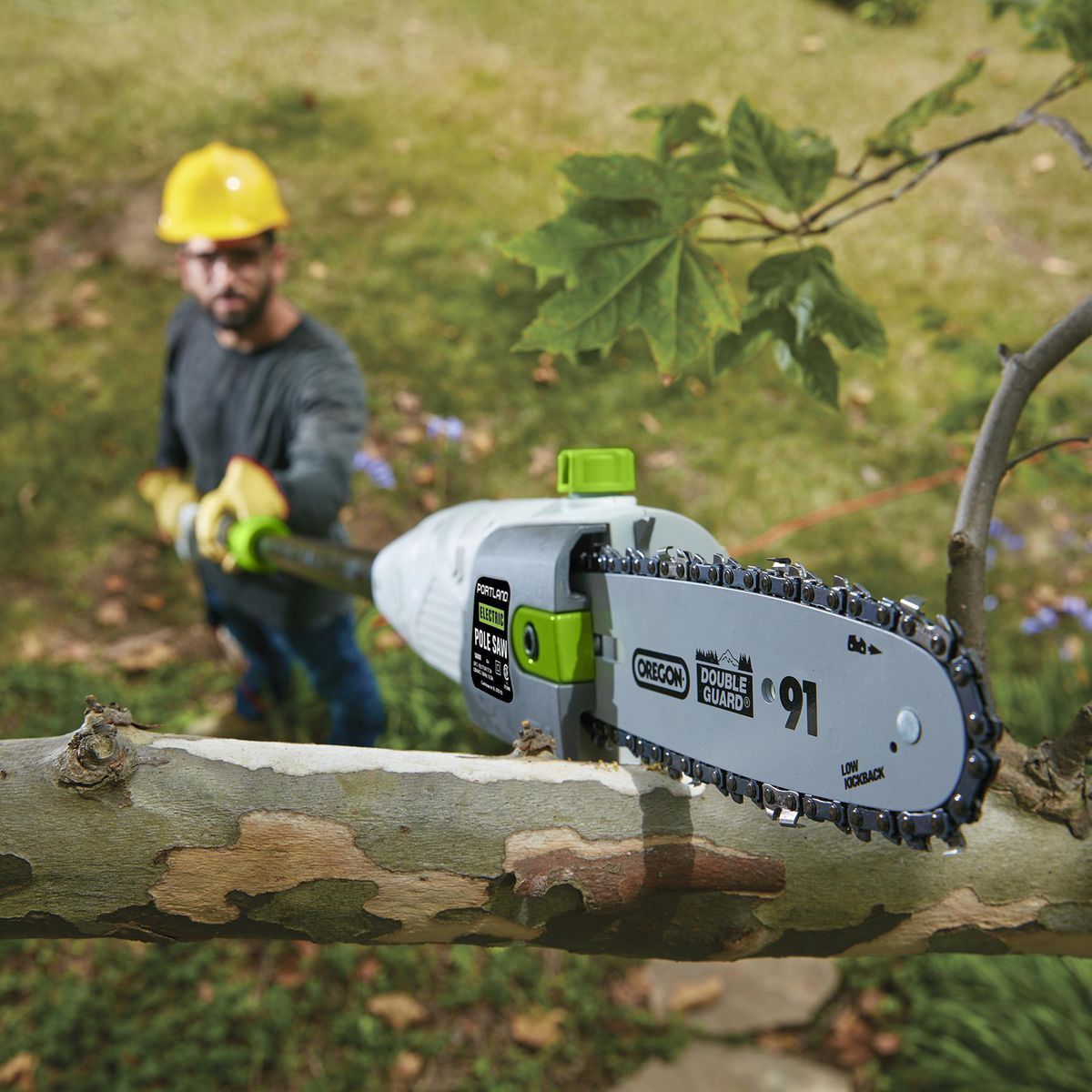6.5 Amp 9.5 in. Electric Pole Saw L8610
