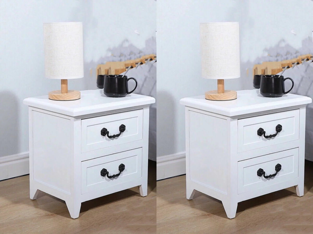 Solid Wood 3-drawer Nightstand B394