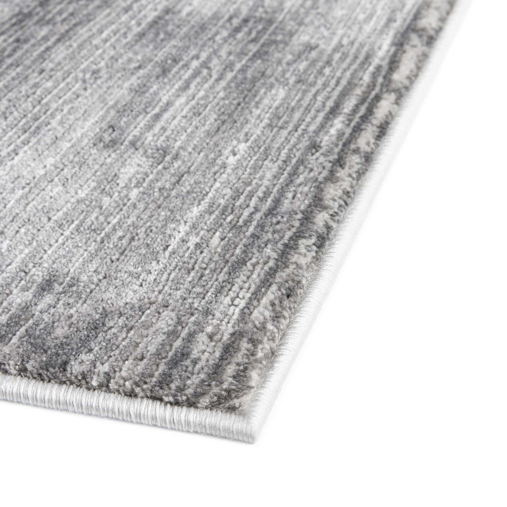 5' 3 x 8' Oval Gray Medium Rug Q1328