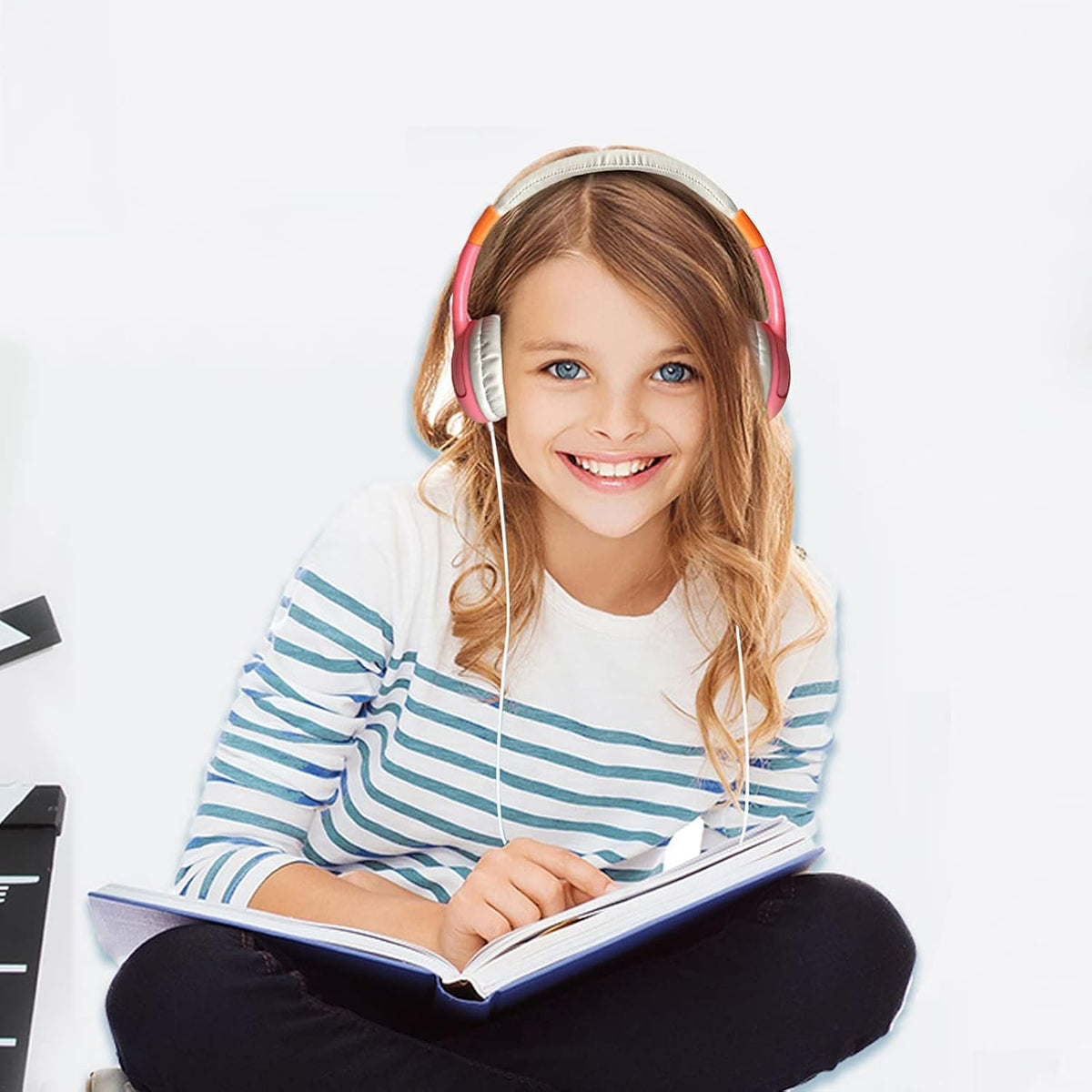 Blue Pink Wired Headphones with Microphone U993808