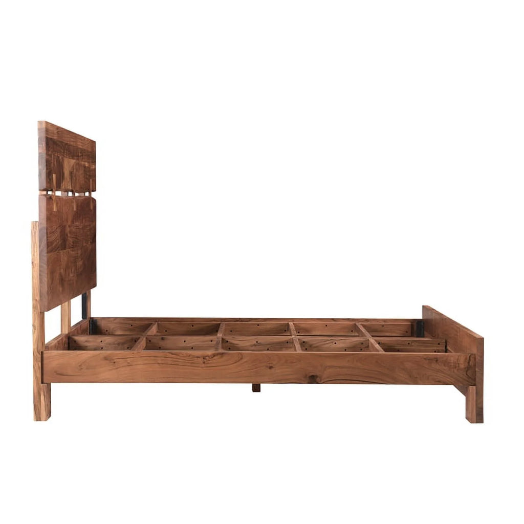 Solid Wood Queen Panel Bed Z17570