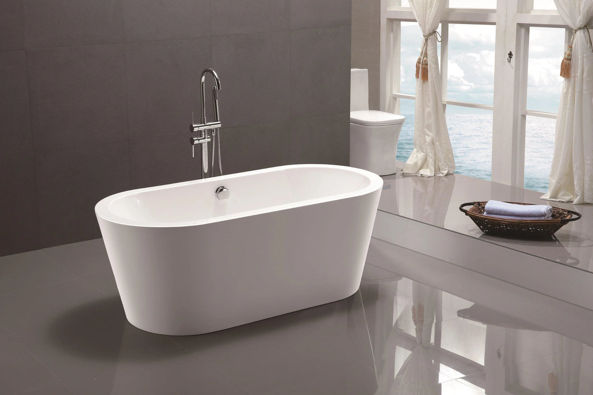 67 in. Acrylic Freestanding Bathtub in White G402167