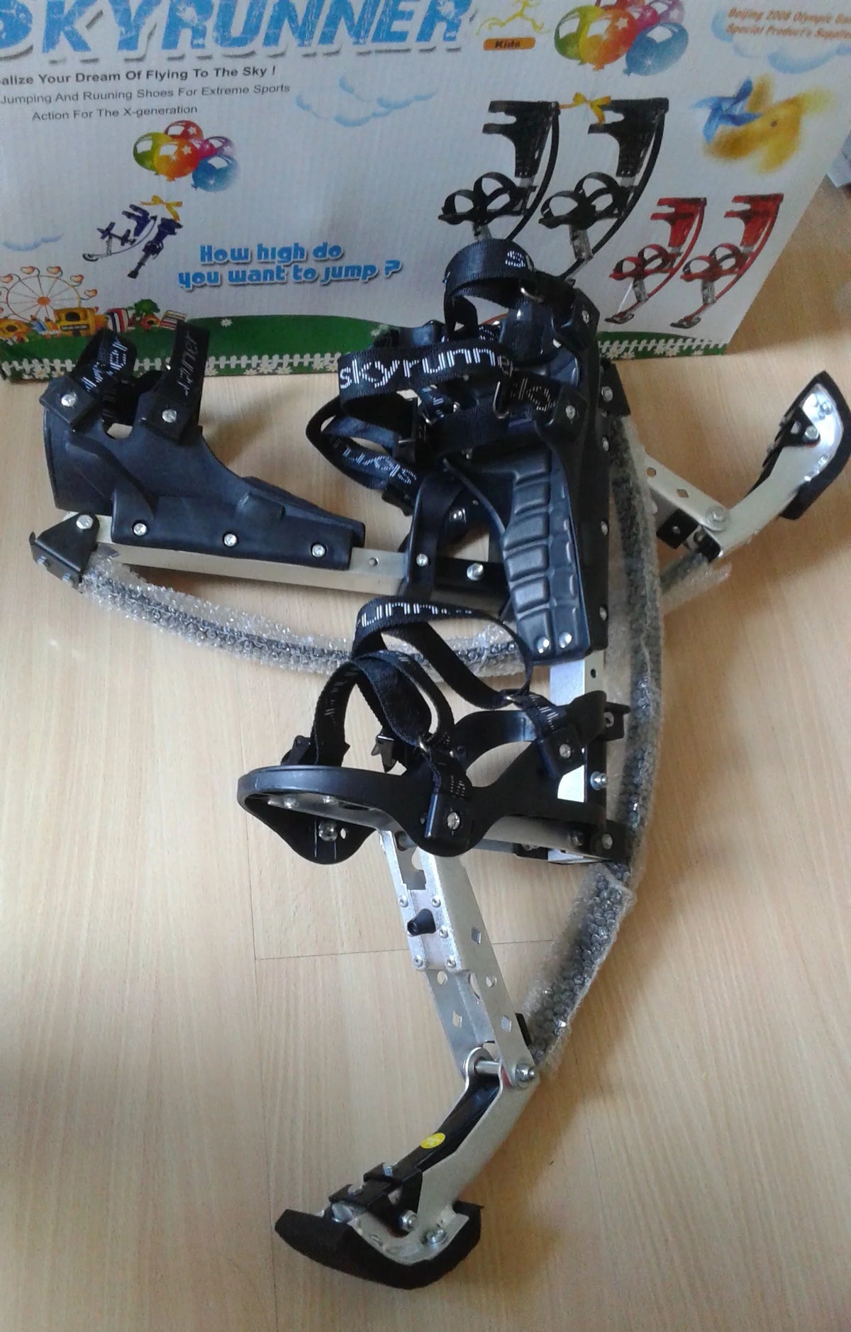 Black Kangaroo Shoes Jumping Stilts U8979